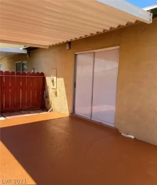 Photo #3: 2295008 Listing 