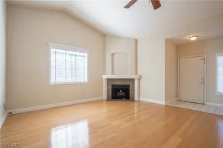 Photo #6: 2295010 Listing