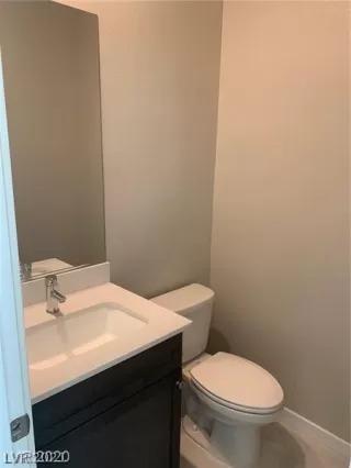 Photo #4: 2295047 Listing 