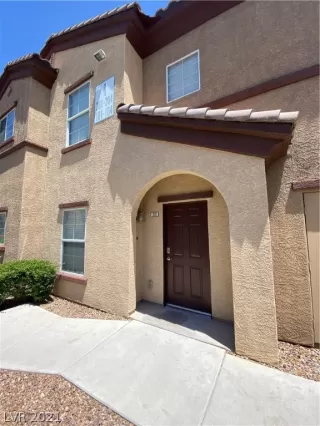 Photo #2: 2295073 Listing