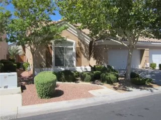 Photo #1: 2295111 Listing 