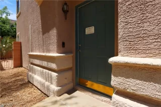 Photo #2: 2295116 Listing 