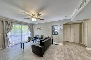 Photo #3: 2295174 Listing 