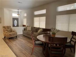 Photo #1: 2295244 Listing 