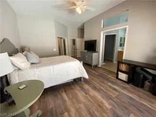 Photo #6: 2295244 Listing 