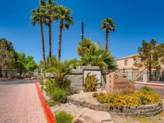 Photo #1: 2295247 Listing