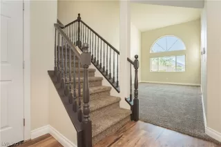 Photo #6: 2295264 Listing