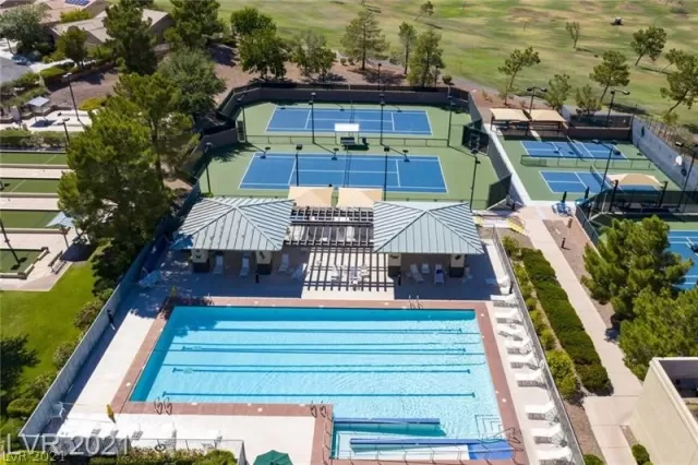 MLS: 2295297 Condo For Sale