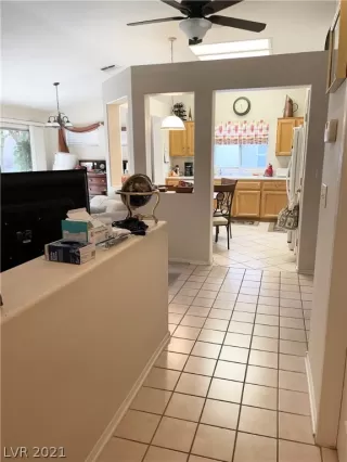 Photo #2: 2295297 Listing