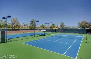 Photo #4: 2295297 Listing