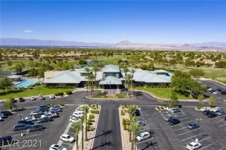 Photo #5: 2295297 Listing