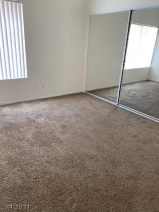 Photo #3: 2295307 Listing 