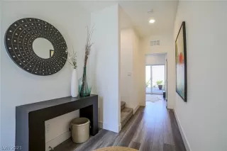 Photo #4: 2295317 Listing 