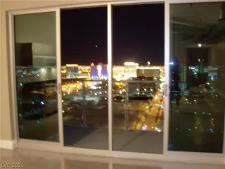 Photo #1: 2295333 Listing 