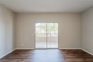 Photo #2: 2295341 Listing