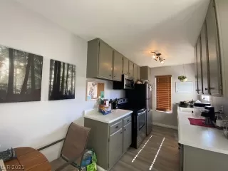 Photo #2: 2295348 Listing