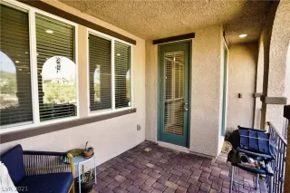 Photo #3: 2295384 Listing