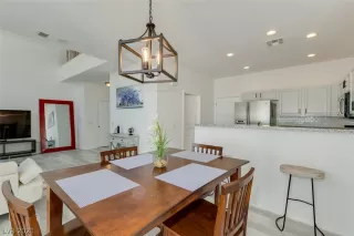 Photo #6: 2295492 Listing 