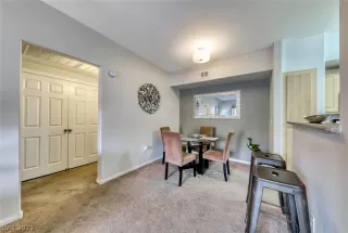 Photo #4: 2295494 Listing