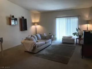 Photo #1: 2295535 Listing