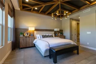 Photo #4: 2295612 Listing