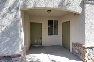 Photo #2: 2295635 Listing