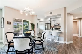 Photo #1: 2295647 Listing 