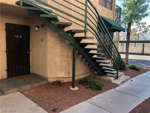 MLS: 2295719 Condo For Sale