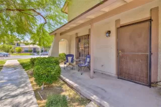 Photo #3: 2295894 Listing 