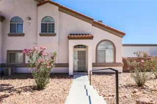 Photo #2: 2295932 Listing 