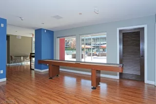 Photo #3: 2295962 Listing