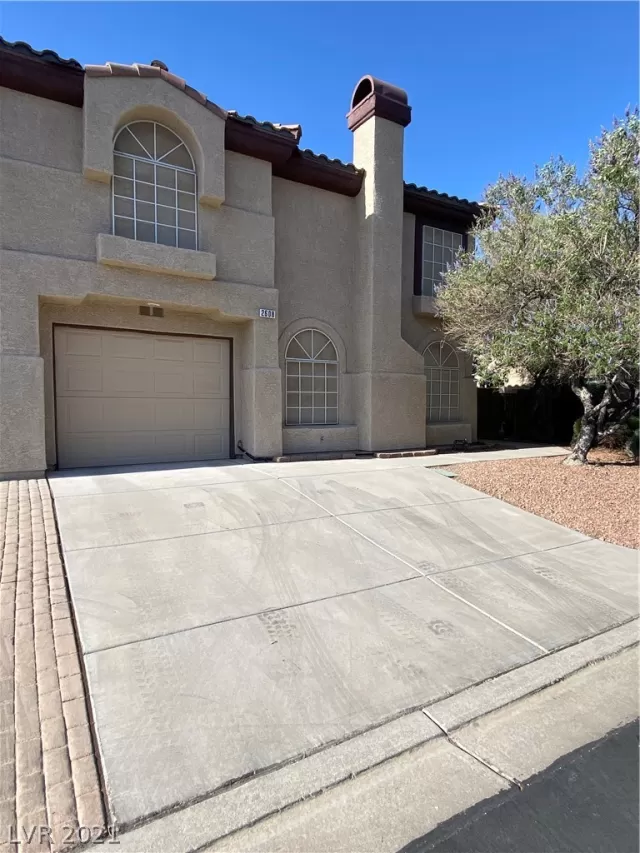 MLS: 2295974 Condo For Sale