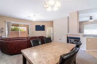 Photo #6: 2296029 Listing 