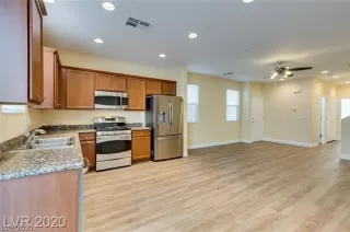 Photo #1: 2296045 Listing 