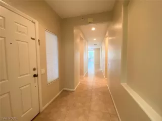 Photo #1: 2296079 Listing 