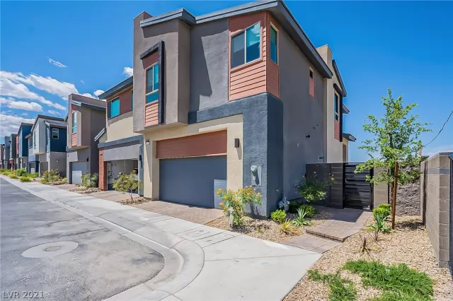 MLS: 2296093 Condo For Sale