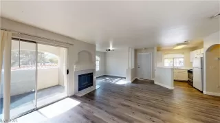 Photo #6: 2296117 Listing