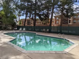 Photo #1: 2296122 Listing 