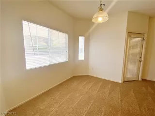 Photo #6: 2296125 Listing 