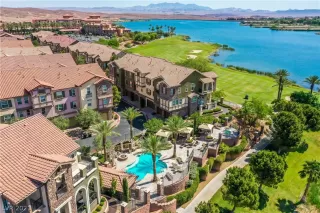 Photo #1: 2296162 Listing