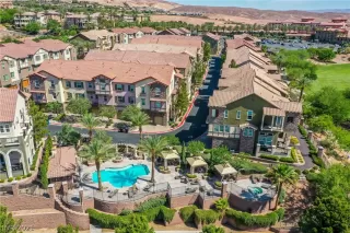 Photo #2: 2296162 Listing