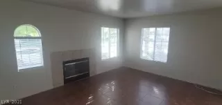 Photo #5: 2296164 Listing 