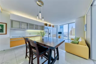 Photo #2: 2296170 Listing 