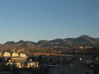 Photo #1: 2296234 Listing