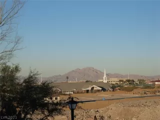 Photo #2: 2296234 Listing