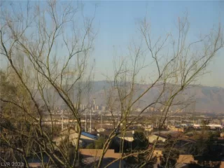 Photo #3: 2296234 Listing