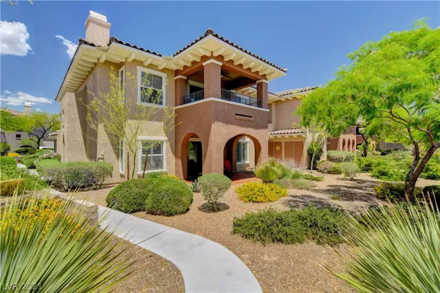 MLS: 2296235 Condo For Sale