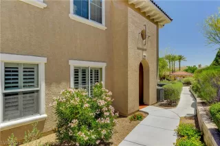 Photo #1: 2296235 Listing