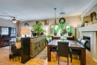 Photo #4: 2296239 Listing