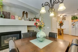 Photo #5: 2296239 Listing